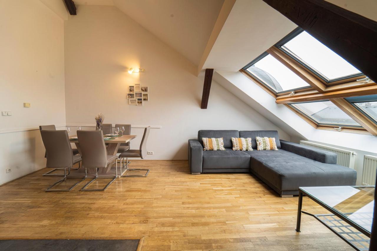 Free Parking- Cozy In Historical Building Center * Prag