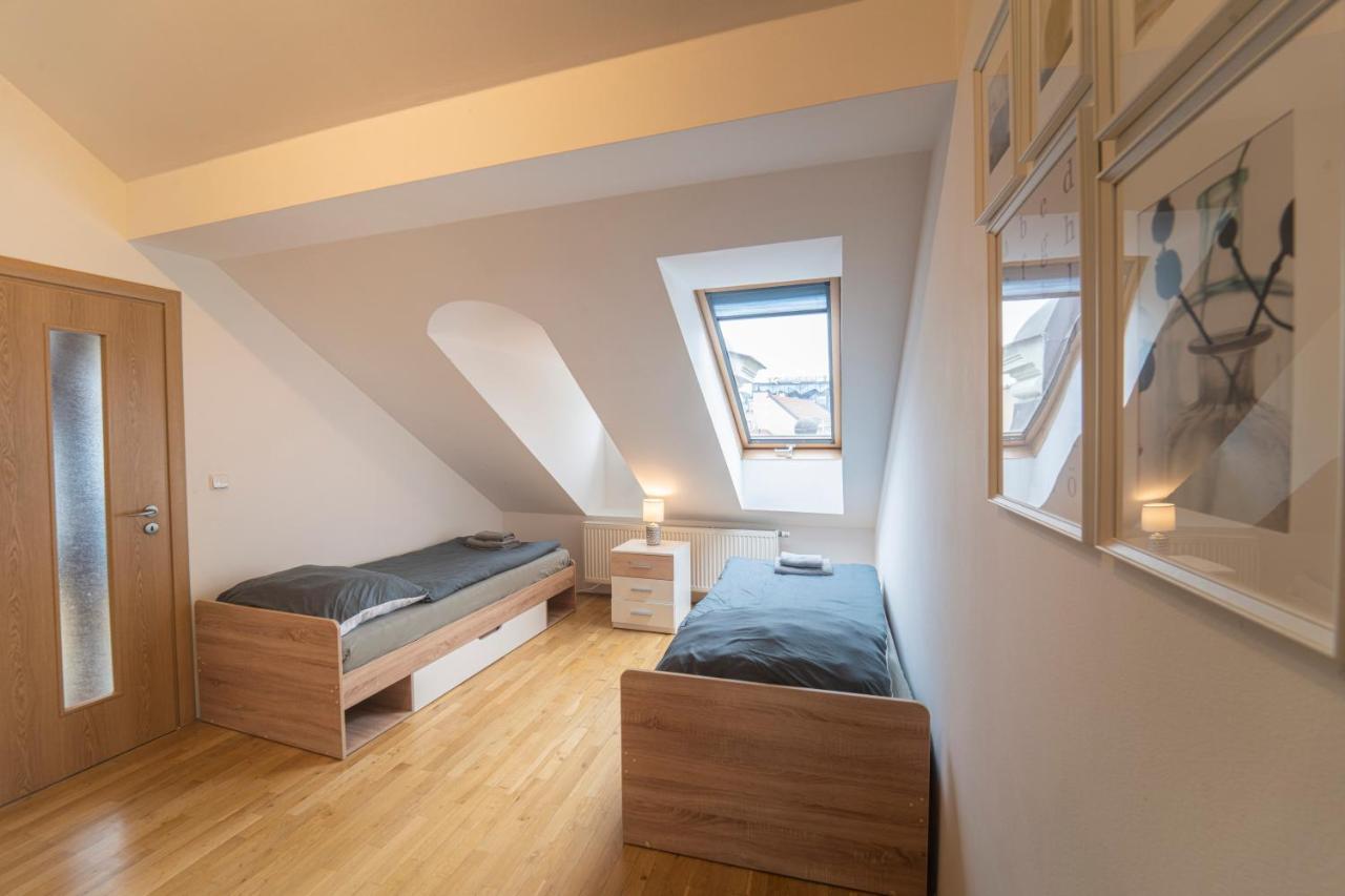 Free Parking- Cozy In Historical Building Center * Prag