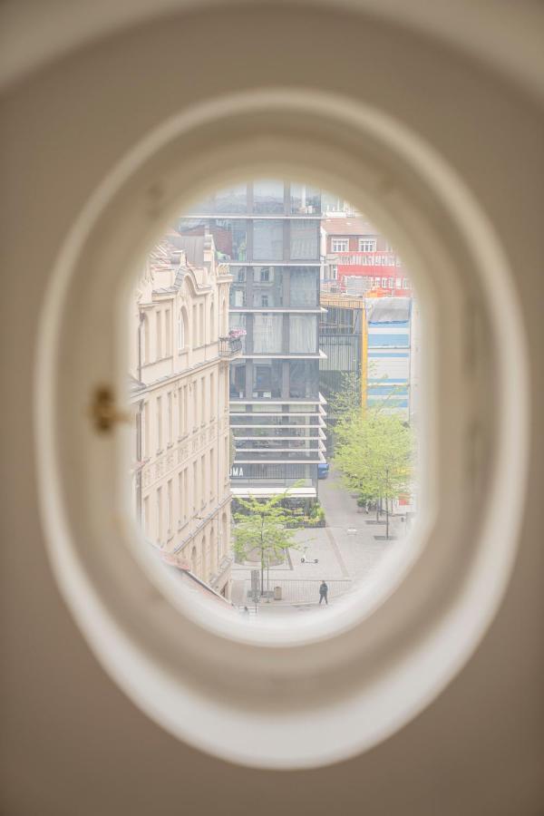 Free Parking- Cozy In Historical Building Center Apartment Prag